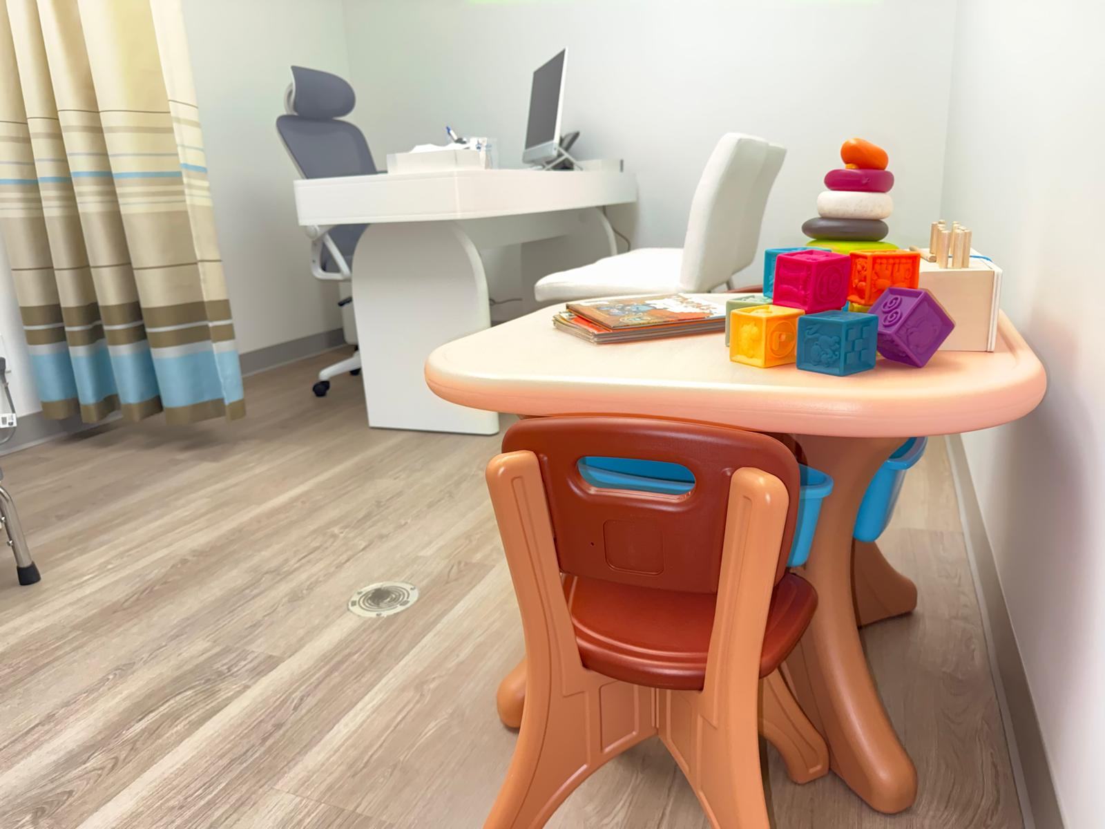 Pediatrician and Neonatologist in Calgary: Expert Care for Newborns and Children